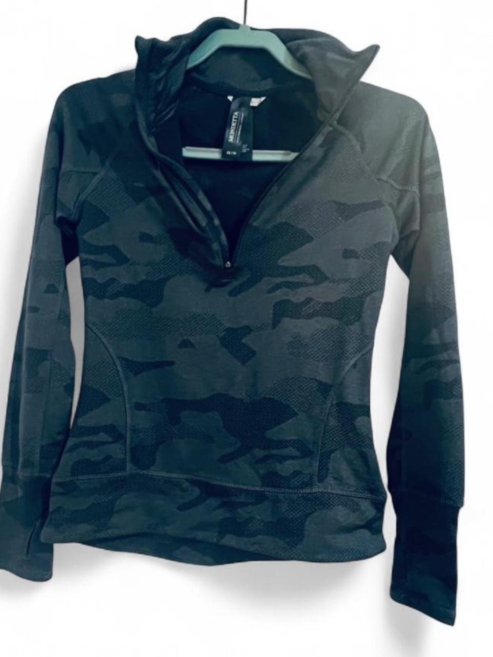 Camo Pullover 1/4 Zip Performance Top | Size XS
